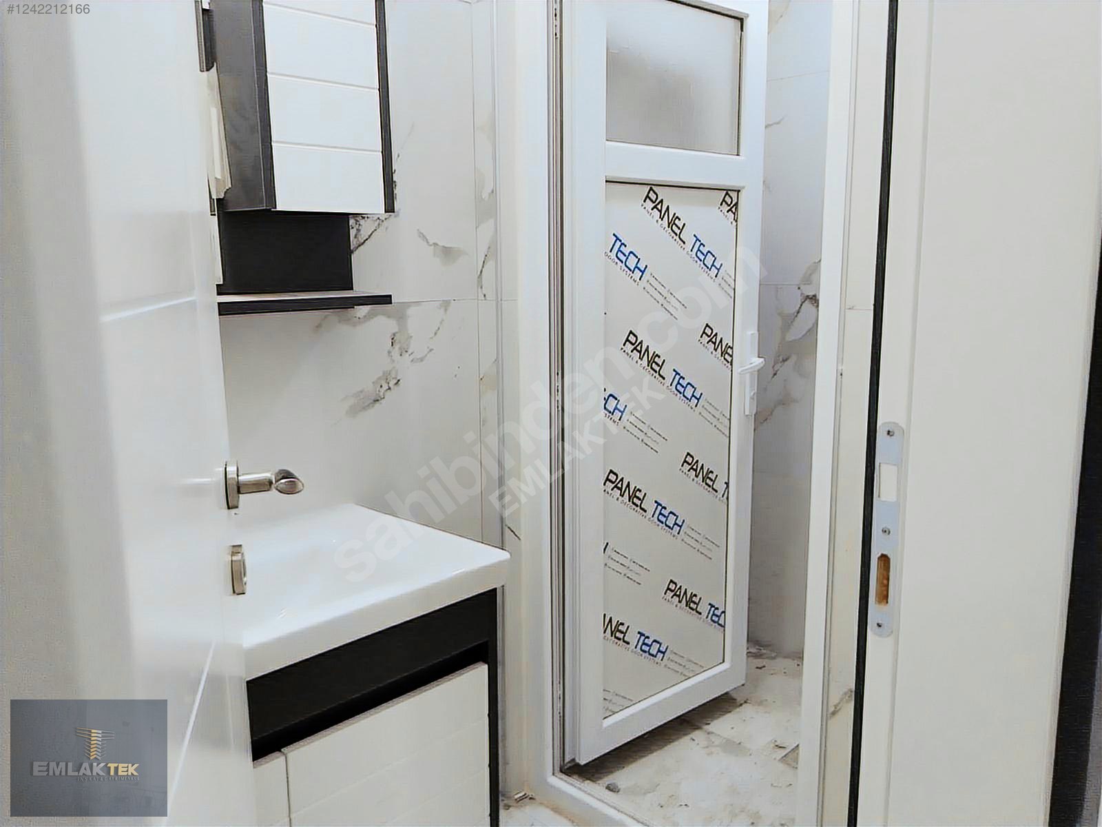 ÖMER EMLAKTAN UZPARK SİTESİNDE SATILIK 2+1 DAİRE