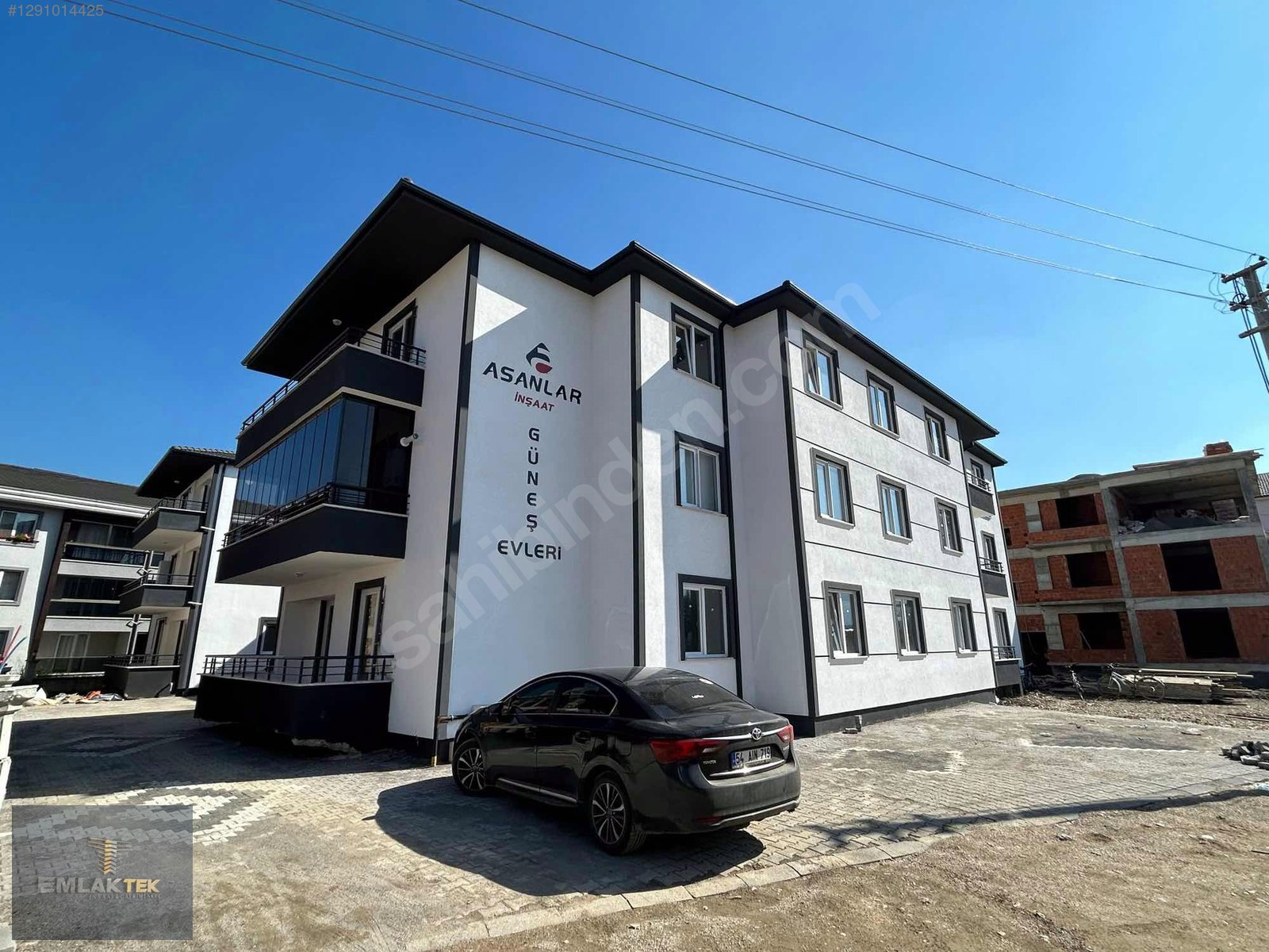 ÖMER EMLAKTAN YERDEN ISITMALI SATILIK 3+1 LÜKS DAİRE