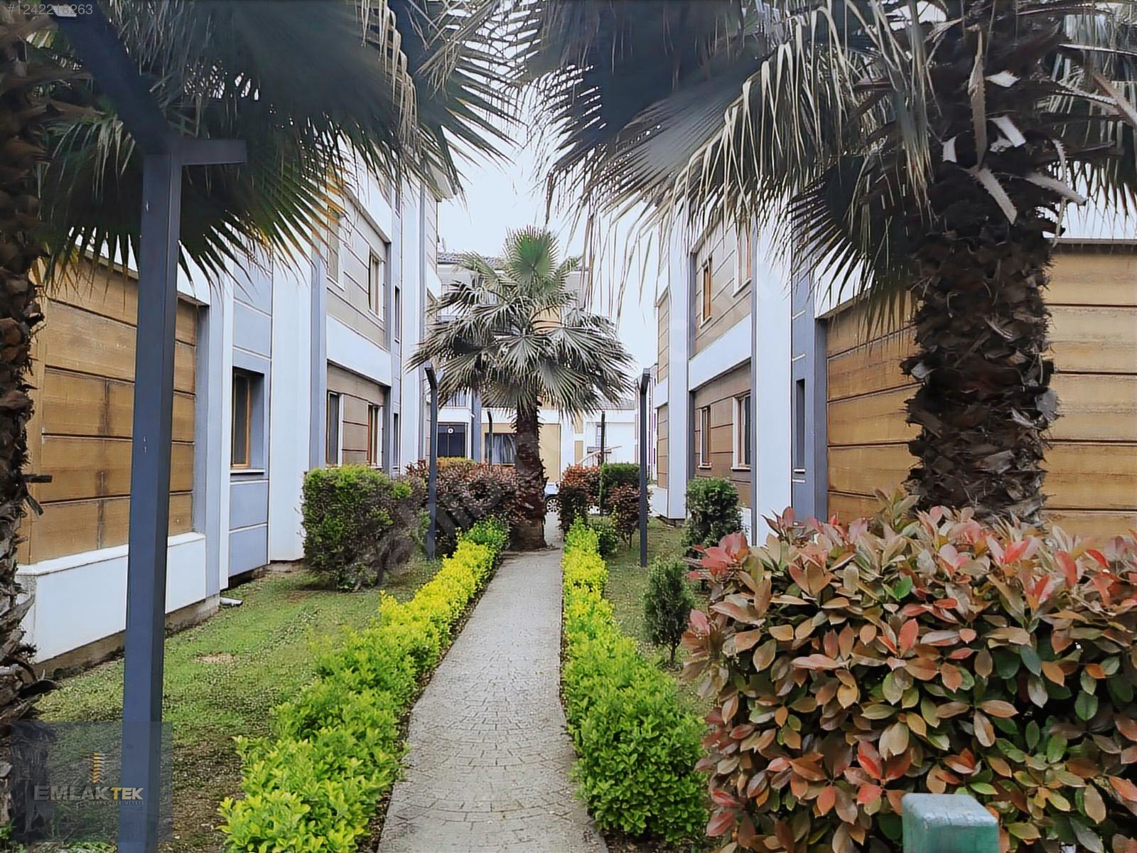 ÖMER EMLAKTAN UZPARK SİTESİNDE SATILIK 3+1 DAİRE