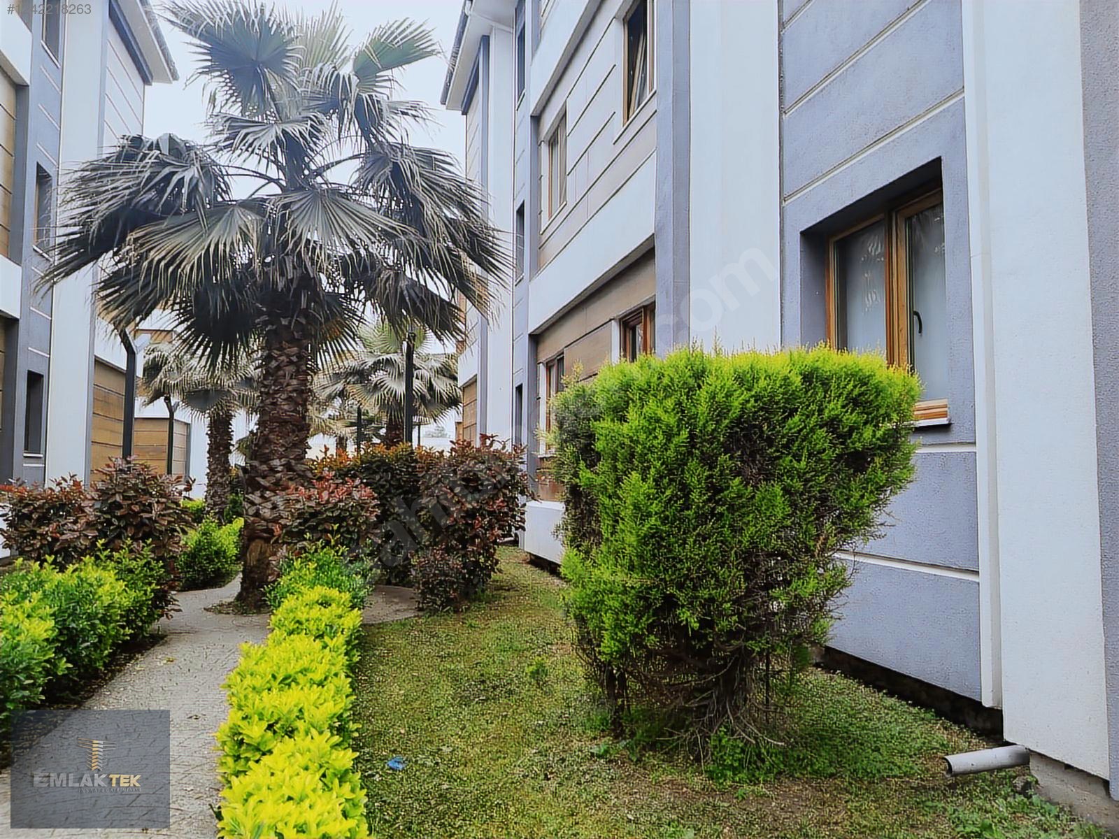 ÖMER EMLAKTAN UZPARK SİTESİNDE SATILIK 3+1 DAİRE