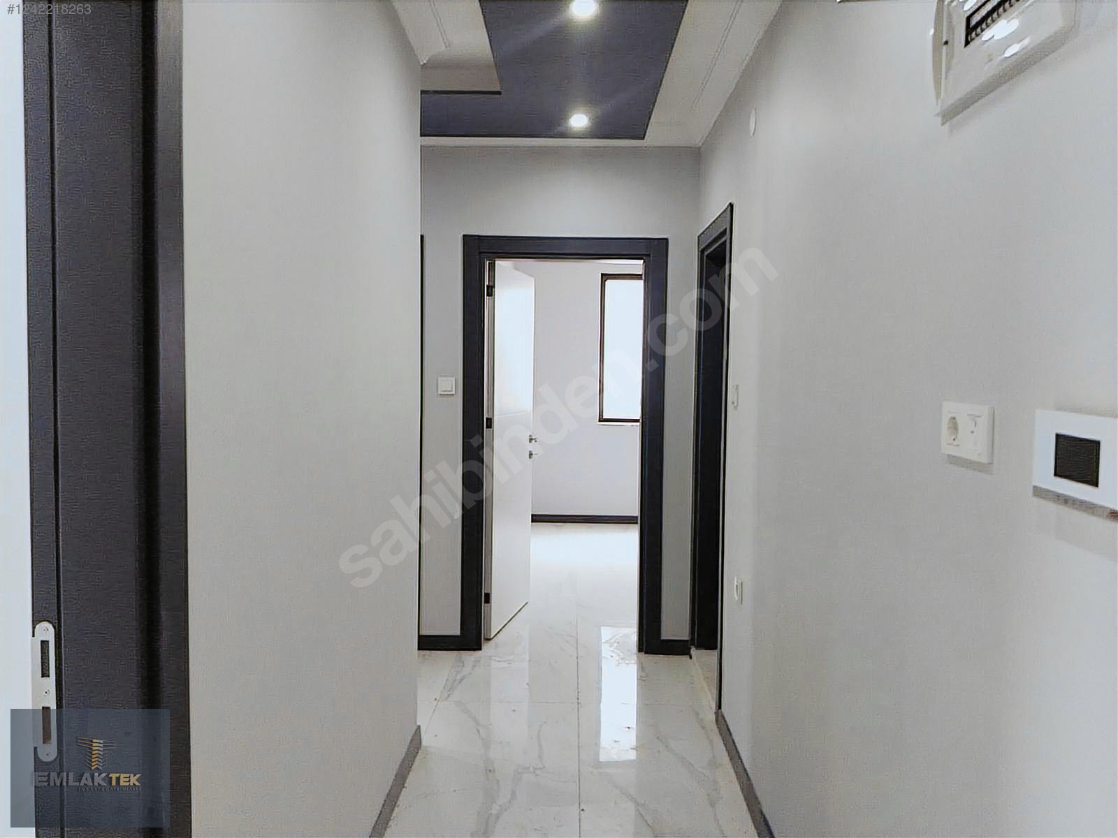 ÖMER EMLAKTAN UZPARK SİTESİNDE SATILIK 3+1 DAİRE