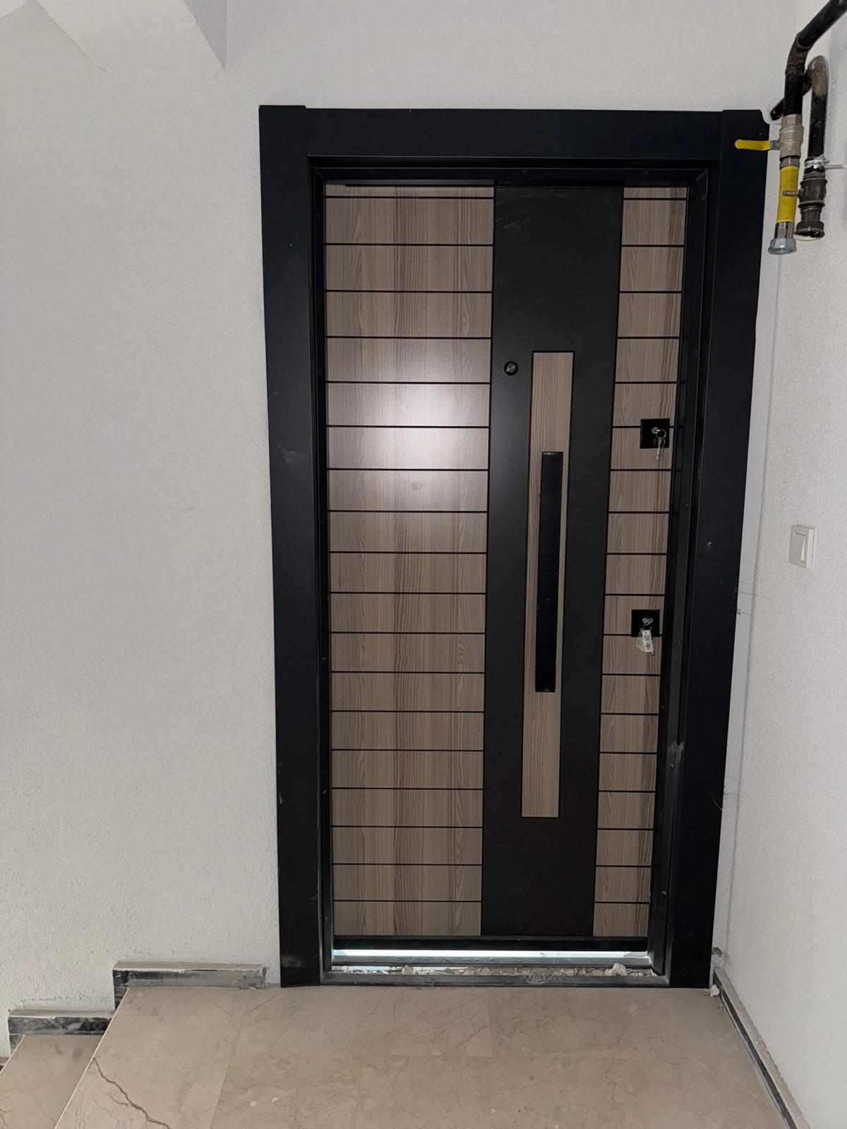 ÖMER EMLAKTAN YENİ MAHALLEDE 2+1 ORTA KAT DAİRE