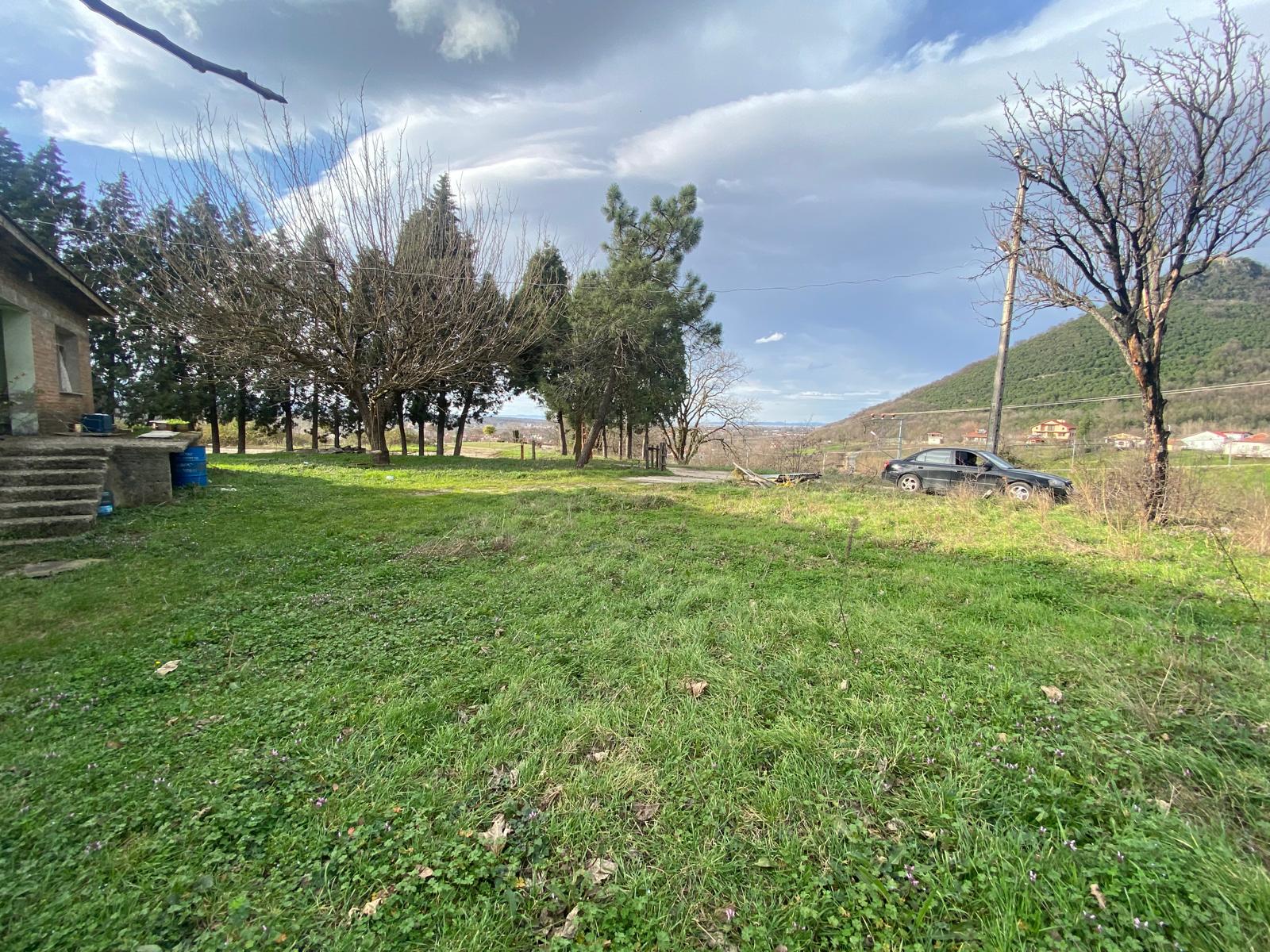 ÖMER EMLAKTAN KUZULUK'TA MANZARALI İMARLI ARSA VE EV