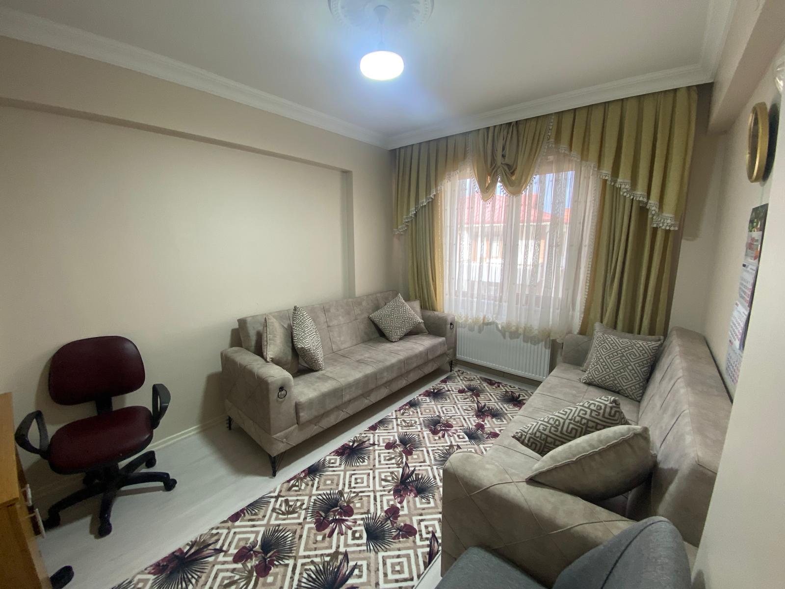 ÖMER EMLAKTAN SATILIK GENİŞ 3+1 DAİRE