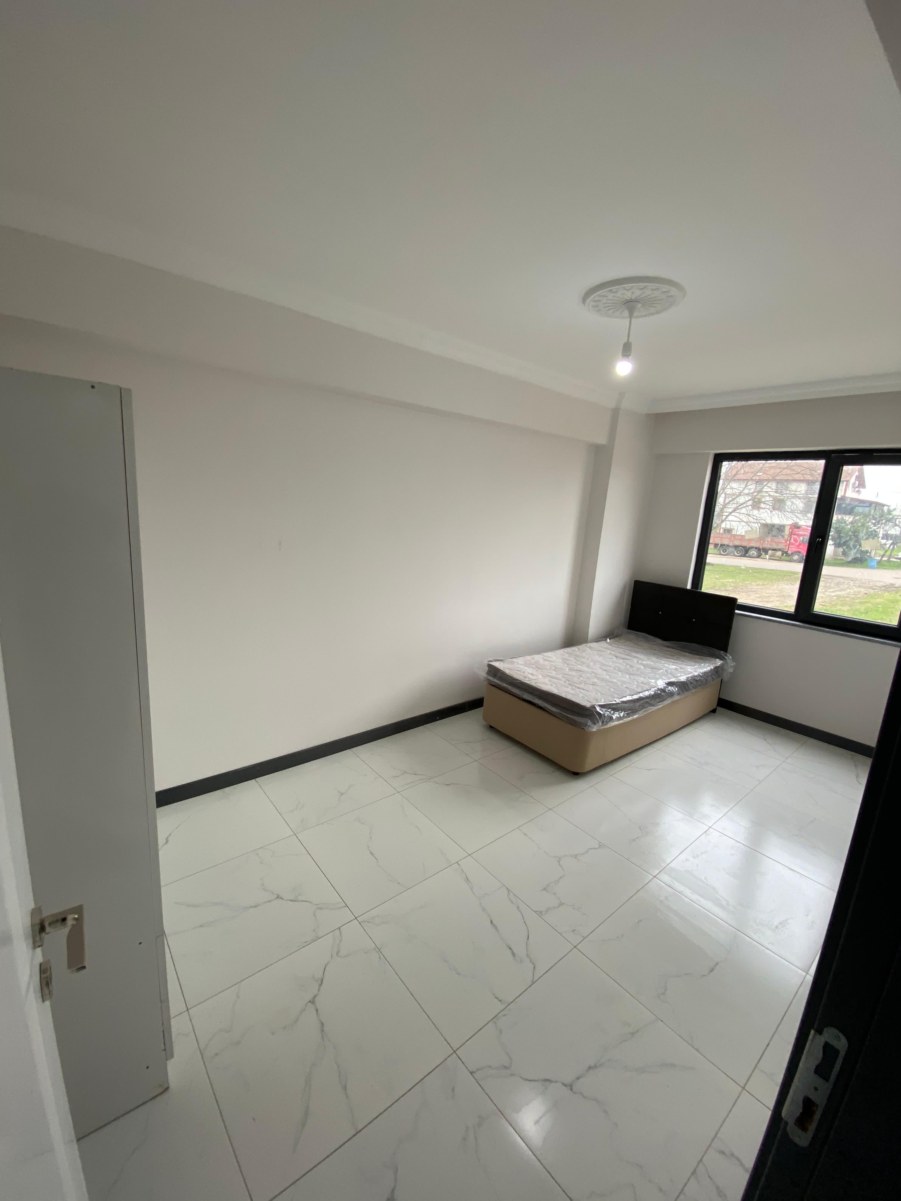 ÖMER EMLAKTAN KİRALIK EŞYALI SIFIR DAİRE