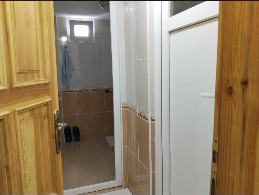 ÖMER EMLAKTAN 900m2 ARSA İÇERİSİNDE SATILIK TRİPLEX VİLLA