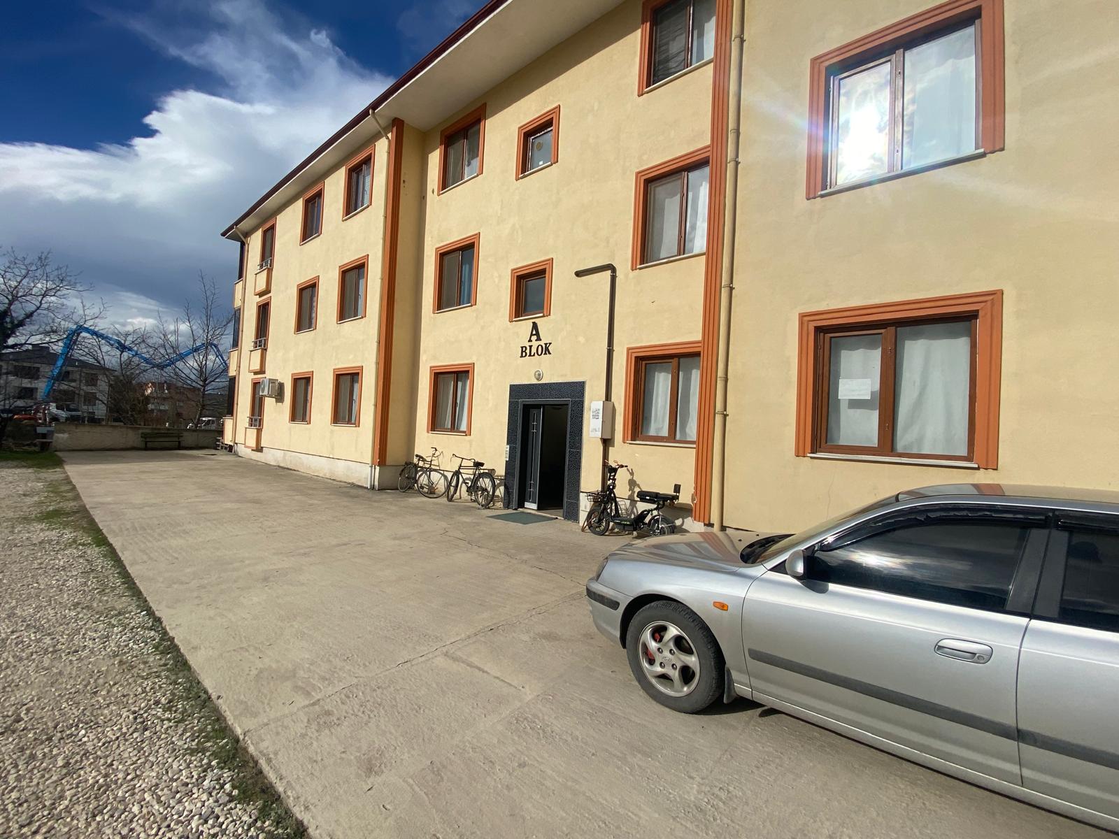 ÖMER EMLAKTAN SATILIK GENİŞ 3+1 DAİRE