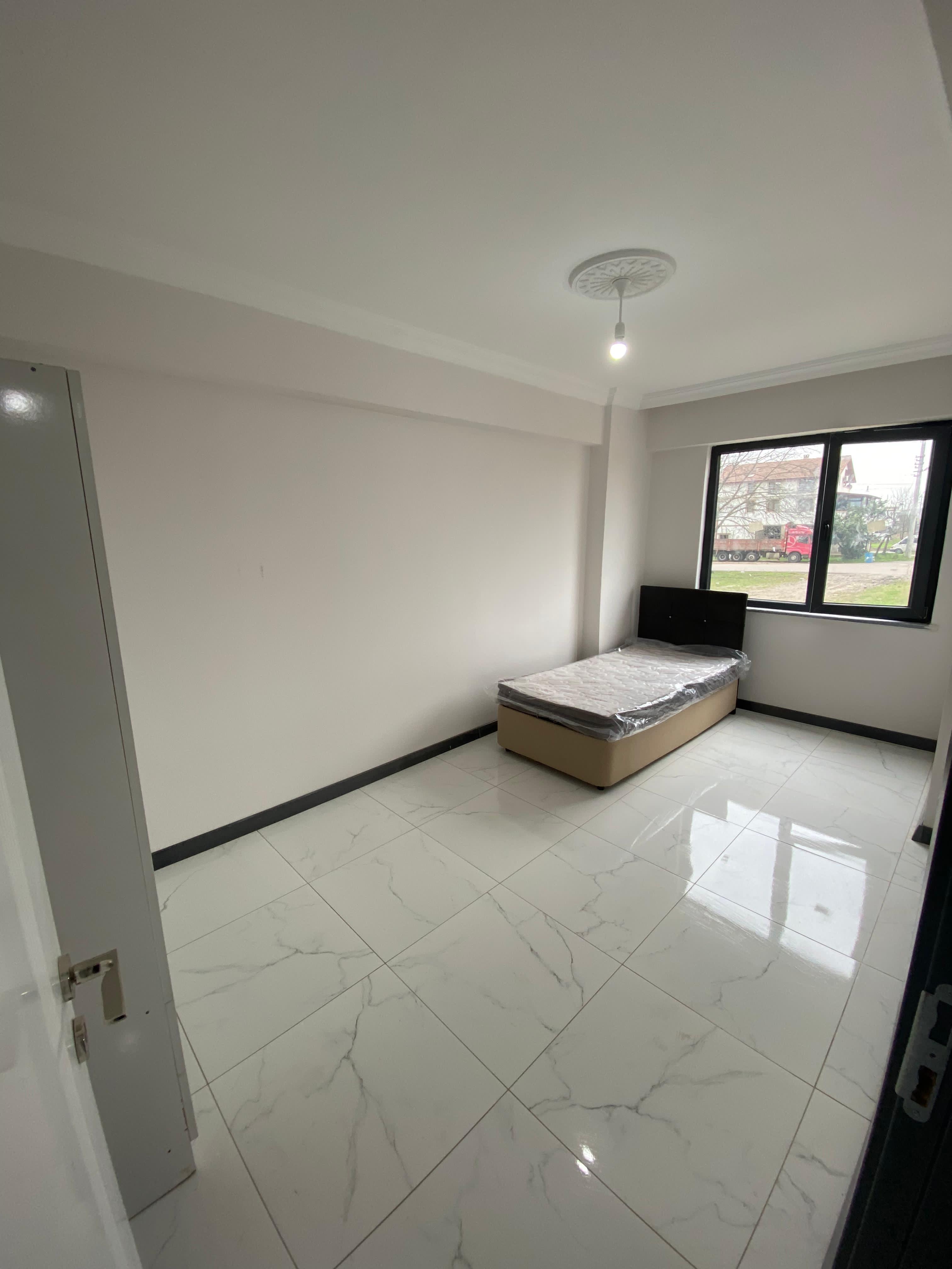 ÖMER EMLAKTAN KİRALIK EŞYALI SIFIR DAİRE