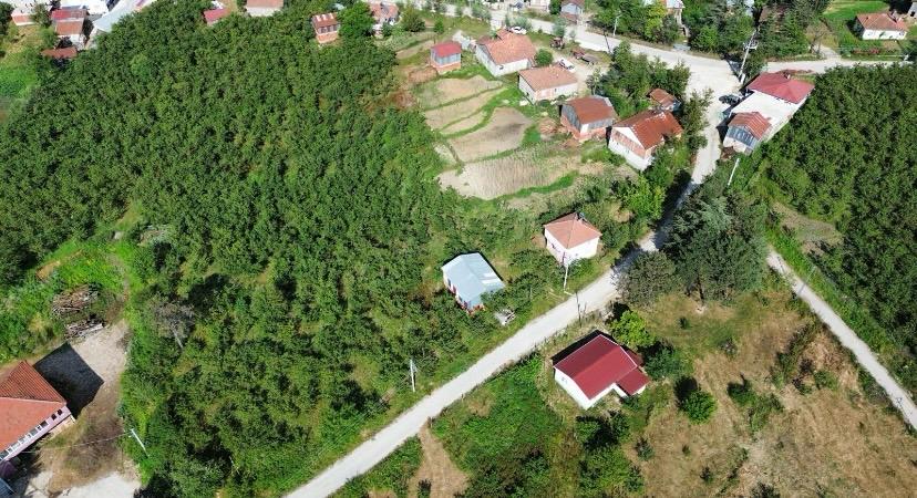 ÖMER EMLAKTAN TAŞAĞIL MH. İMARLI ARSA-EV VE AHIR