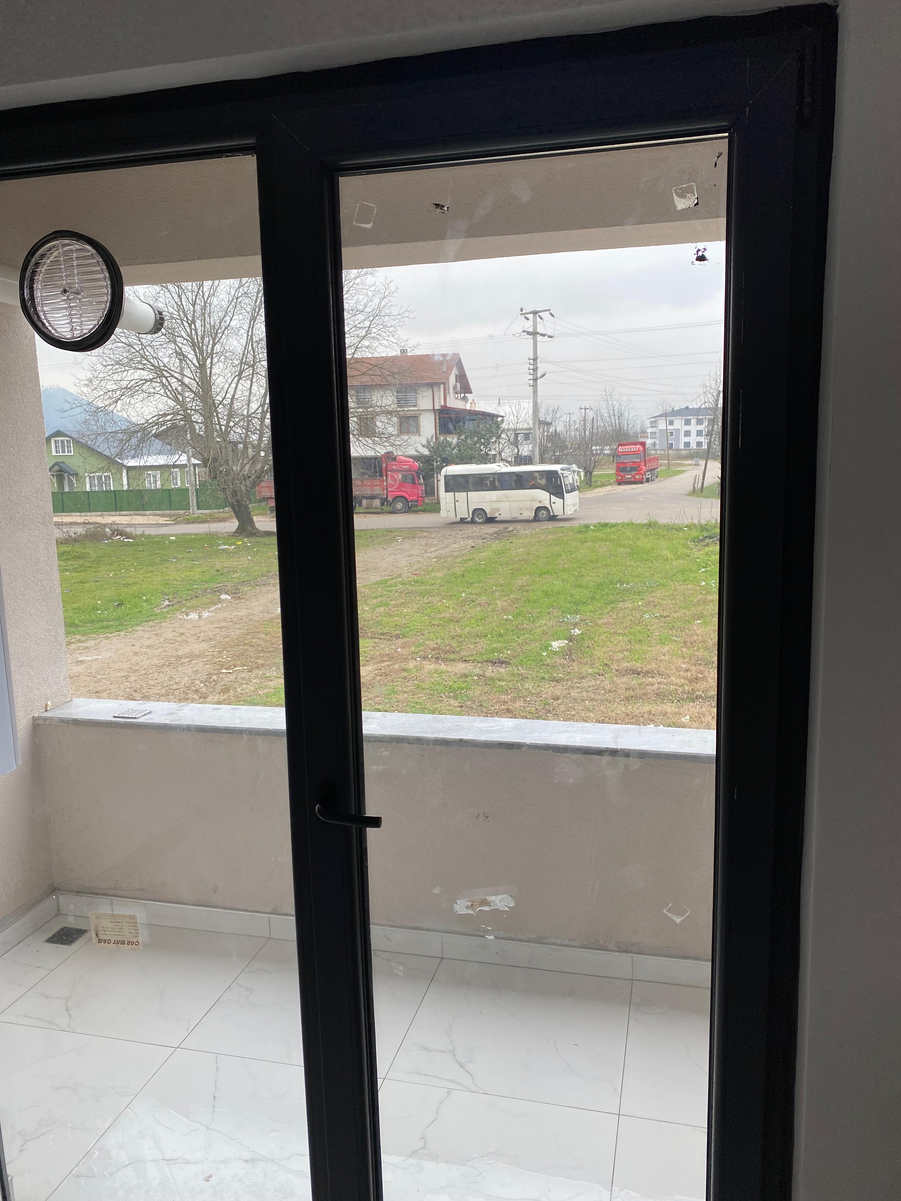 ÖMER EMLAKTAN KİRALIK EŞYALI SIFIR DAİRE